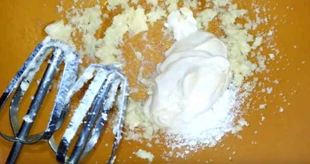 абрикосовый пирог блюдо, которое обязательно станет частью вашей семейной книги рецептов нам понадобится:для карамели:- 120 г сахара- 50 г сливочного масладля теста:- 140 г муки- 1215 шт.
