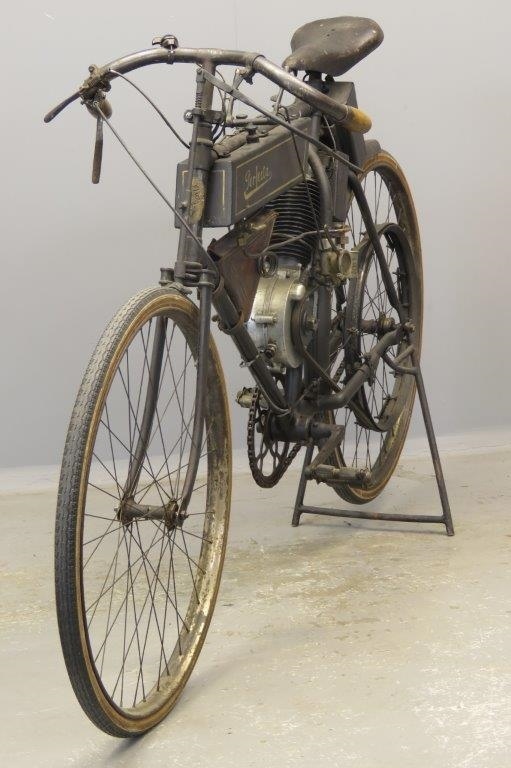 Старинный велоцикл Perfecta 200 1902