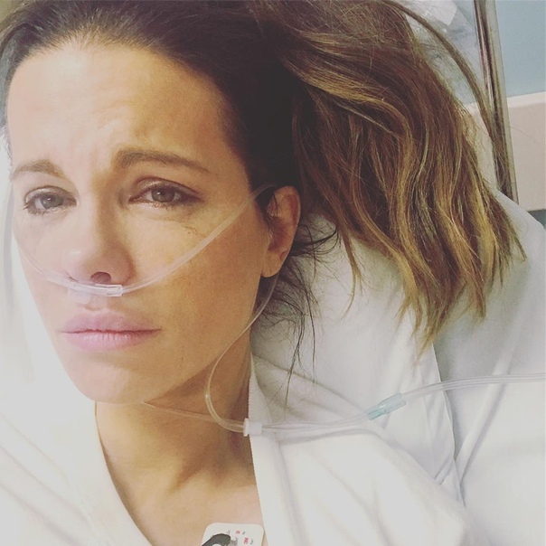 Кейт Бекинсейл попала в больницу после разрыва кисты яичника 45-летняя звезда поделилась фотографиями в Instagram со своей больничной койки в воскресенье утром и показала, что её поместили под