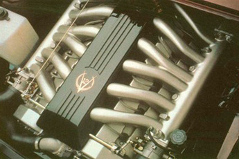 Пришелец из будущего: футуристический концепт-кар Cadillac Solitaire 1989 с двигателем V12 Если вы смотрели старый боевик «Разрушитель» со Сильвестром Сталлоне в главной роли, то наверное должны