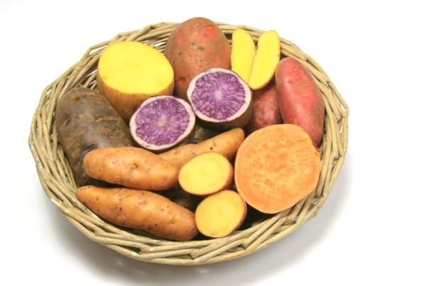 Цветной картофель: обзор сортов. Цветной картофель! «Возможно ли», спросите вы. Отвечаем - возможно! И в нашей статье речь пойдёт про тот самый картофель. Расскажем про его классификацию, дадим