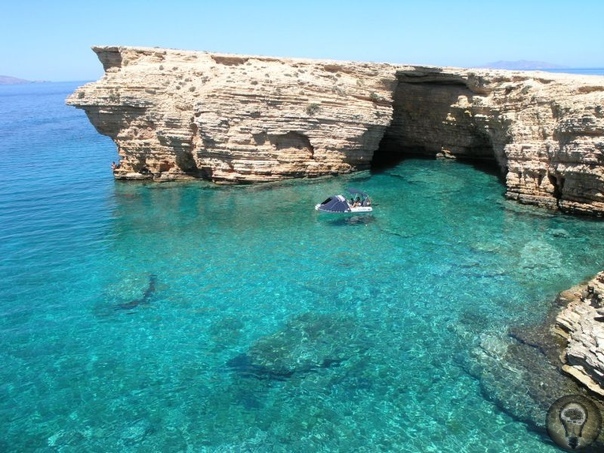 Секретные места известных курортов 1. Острова Палагружа, Хорватия Палагружа небольшой хорватский архипелаг, затерянный в Адриатическом море. Здесь насчитывается несколько десятков скал и пара